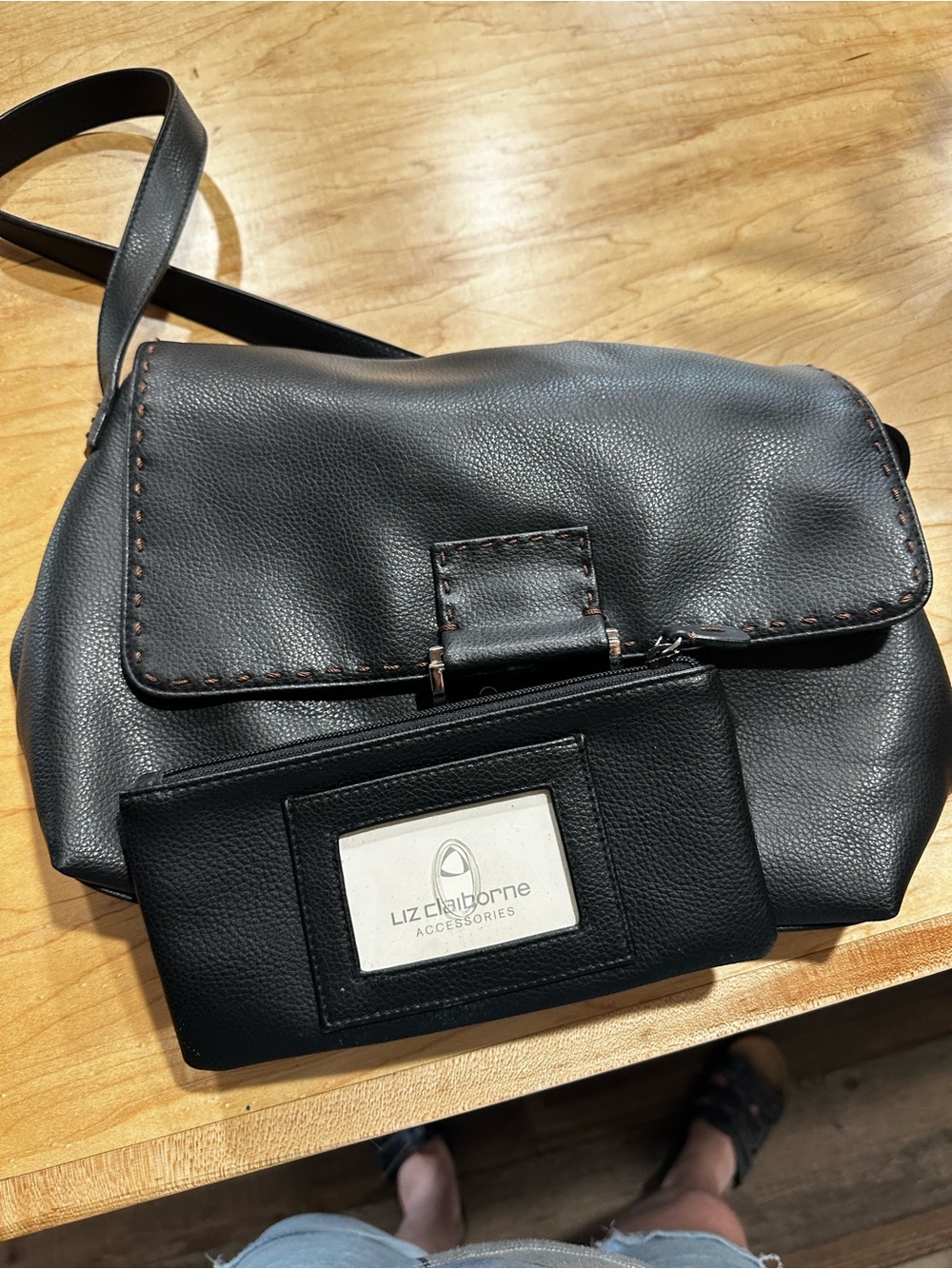 Liz Claiborne Shoulder purse with wallet